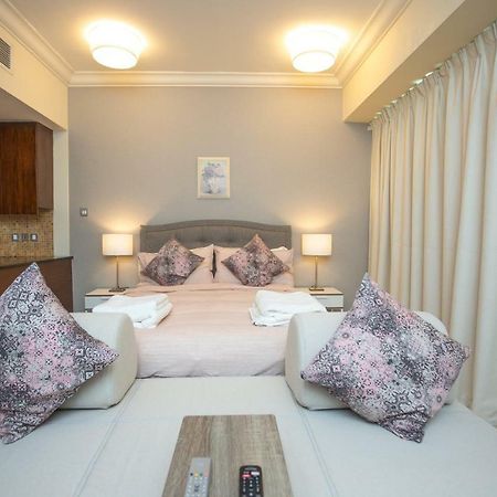 Prime Retreats - Downtown Dubai Apartment Exterior photo